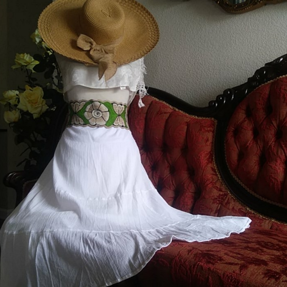 White Mexican Style Skirt